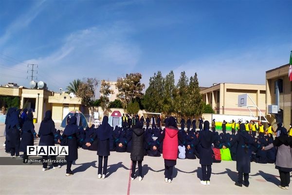 بیست و چهارمین مانور سراسری زلزله و ایمنی مدارس در آموزشگاه مختارنامه یک
