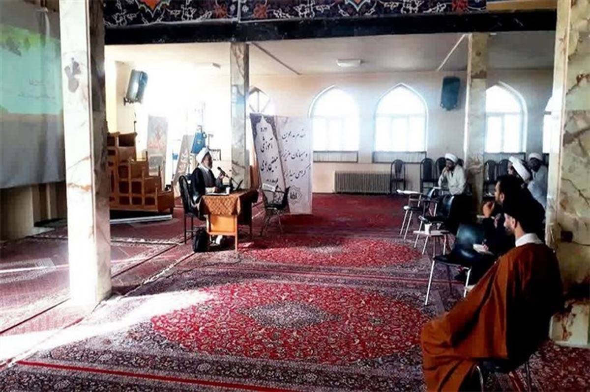 دوره آموزشی برای 70 مبلّغ روحانی در زنجان برگزار شد