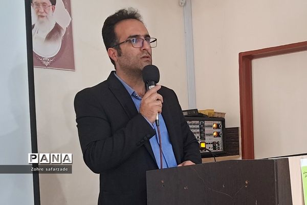 حضور و بازدید سرگروهان کیفیت‌بخشی فعالیت‌های پرورشی قطب۲، در رودهن