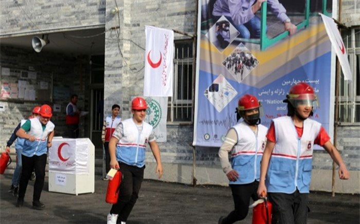 برگزاری مانور سراسری زلزله و ایمنی در مدارس اردبیل