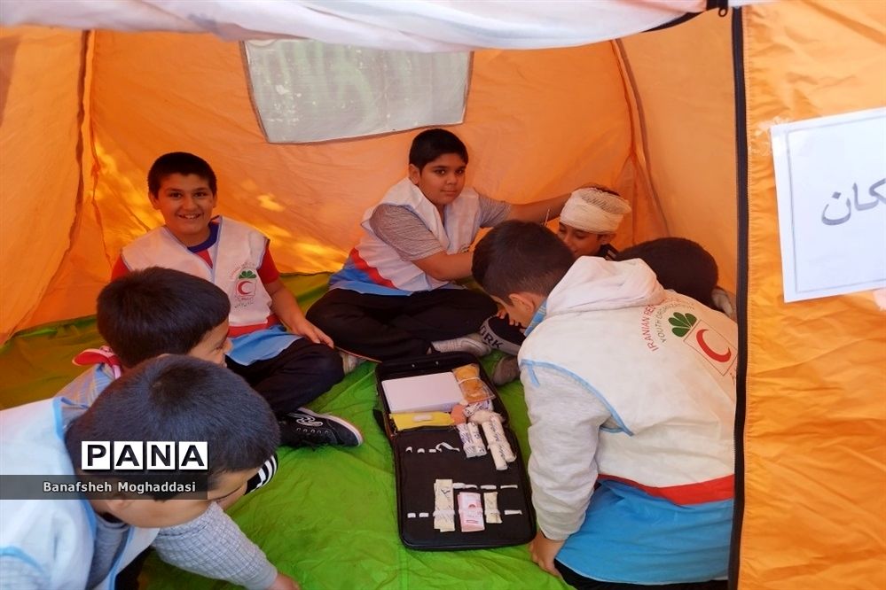 بیست‌و‌چهارمین مانور سراسری زلزله و ایمنی در مدارس  ناحیه 4 شیراز