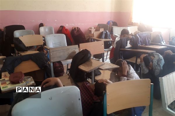 بیست و چهارمین مانور سراسری زلزله و ایمنی در مدارس ابرکوه