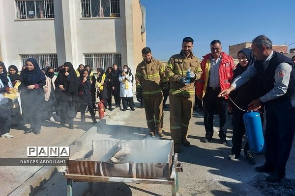 برگزاری مانور زلزله در فشافویه