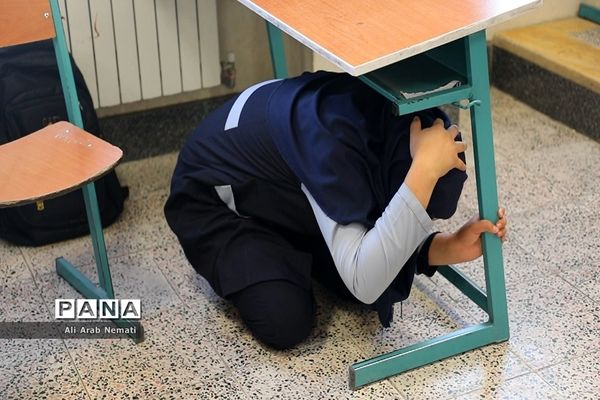 بیست‌وچهارمین مانور سراسری زلزله و ایمنی در مدارس شهرستان پیشوا