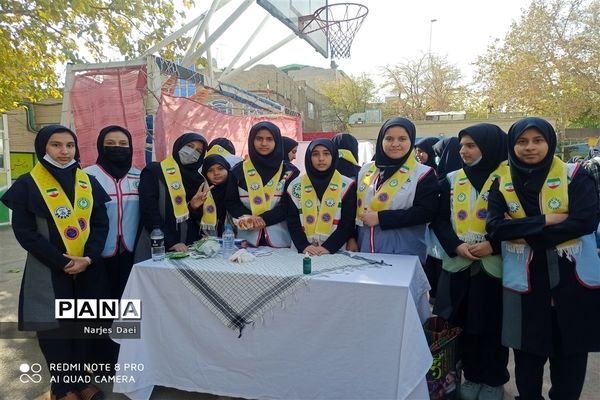 برگزاری مانور سراسری زلزله و ایمنی در دبیرستان شاهد شهید شیرودی