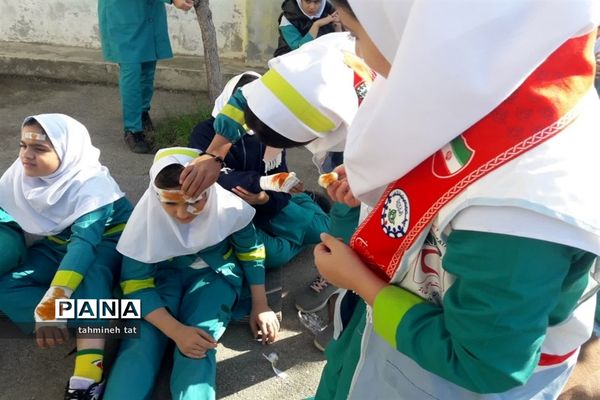 مانورسراسری  زلزله در دبستان شهیدان حجازی گلوگاه
