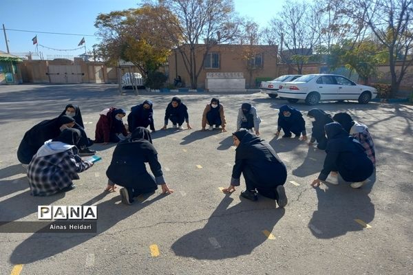 بیست و چهارمین مانور سراسری زلزله و ایمنی در مدارس دخترانه کاشمر