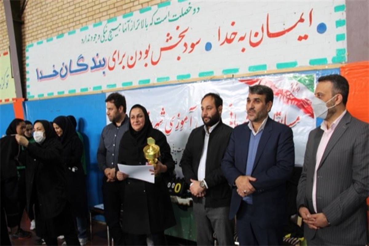ضرورت توجه به سرانه‌های ورزشی دانش‌آموزان شهرستان‌های استان تهران