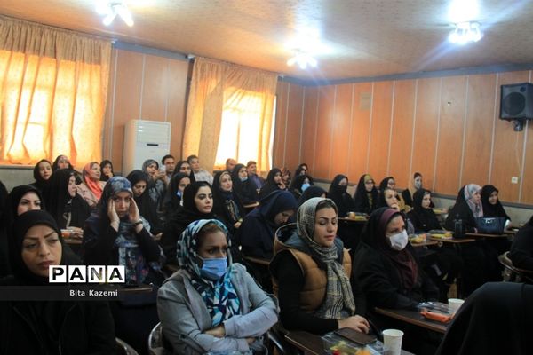 برگزاری انتخابات شورای انجمن اولیا و مربیان در اداره آموزش و پرورش ناحیه یک شهرری