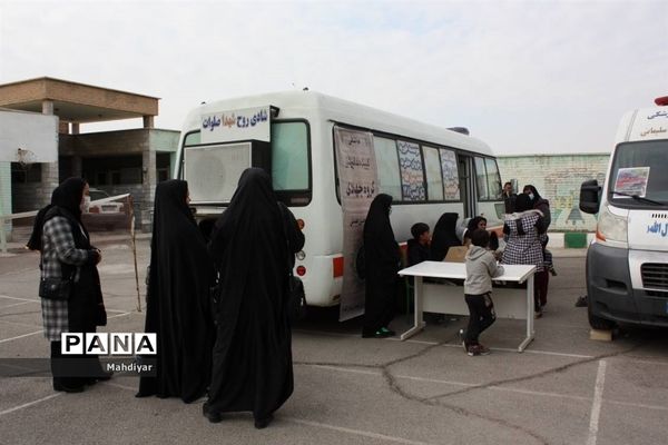 ارائه خدمات درمانی گروه جهادی سردار حاج حسین همدانی در بخش جوادآباد