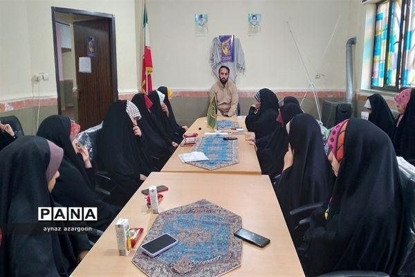 اردوی فرهنگی و تشکیلاتی دختران عضو اتحادیه انجمن‌های اسلامی دانش‌آموزان در قائمشهر