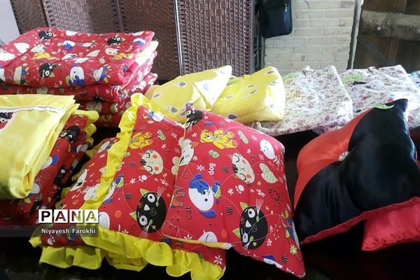 افتتاح نمایشگاه هنری معلولان در آباده