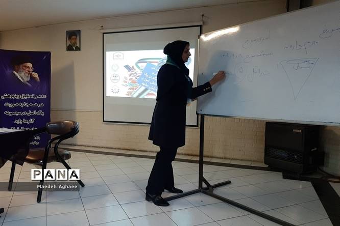 کارگاه آموزشی خبرنگاری ویژه دانشآموزان دختر ناحیه 6 مشهد