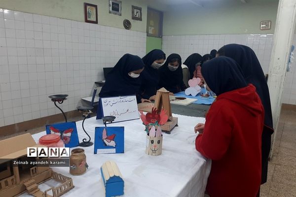 برگزاری نمایشگاه دستاوردهای دانش‌‌‌آموزان در آموزشگاه مهربانان و ثمین ملارد