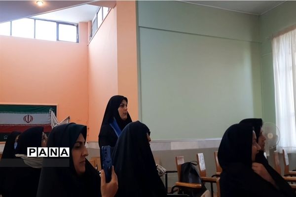 کارگاه آموزشی طرح ملی ۳۱۳ ناحیه ۷مشهد مقدس