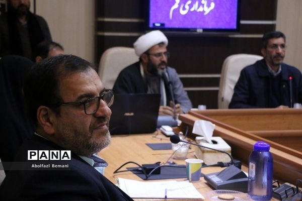 جلسه هماهنگی تشییع و خاکسپاری شهید گمنام در دانشگاه فرهنگیان قم