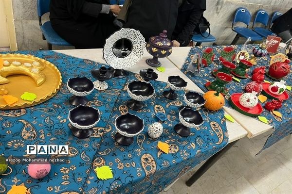 برپایی نمایشگاه صنایع‌دستی توسط دانشجویان کارآفرین شهرستان قرچک