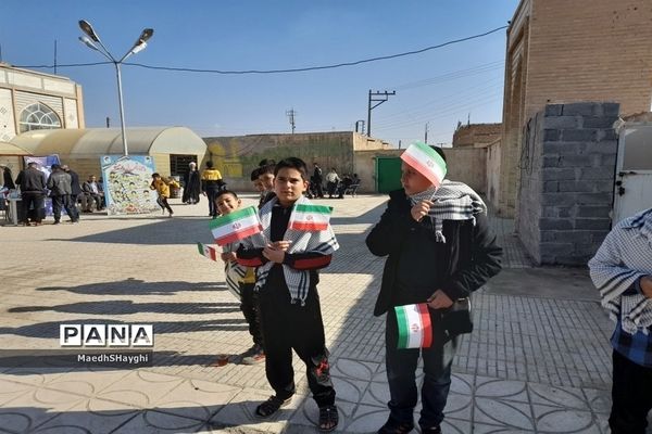 برپایی نماز با شکوه جمعه در شهرستان خلیل‌آباد