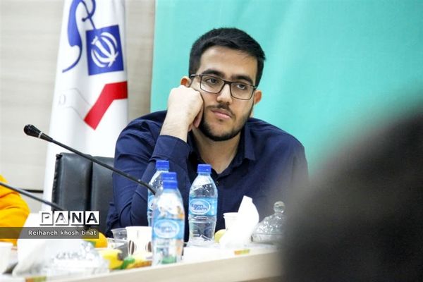 نشست عصرانه نوجوانان فعال اجتماعی