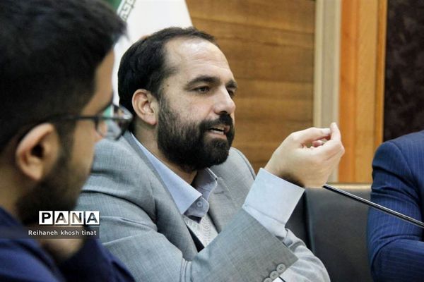 نشست عصرانه نوجوانان فعال اجتماعی