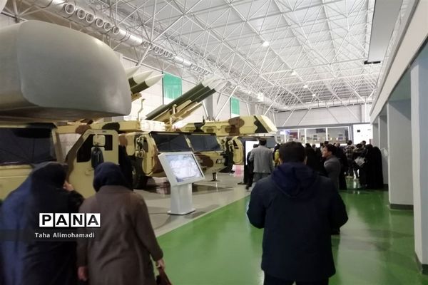 اردوی راهیان پیشرفت و بازدید از پارک ملی هوا فضا با حضور معاونان پرورشی شهرستان قدس