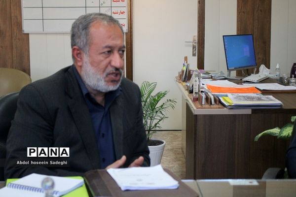 جلسه مدیران مدارس رویش انقلاب بوشهر