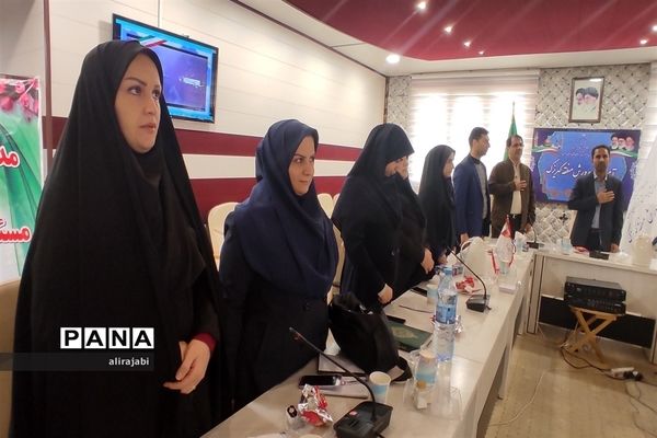 اختتامیه دوره آموزشی نیروهای جدیدالورود مراکز مشکلات یادگیری شهرستان‌های استان تهران
