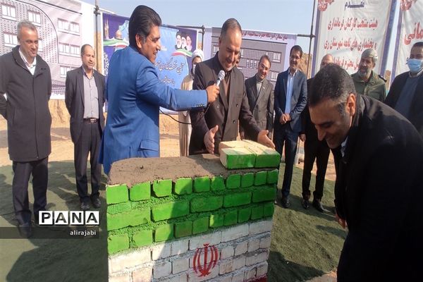 آیین خشت‌گذاری مدرسه حضرت سیدالشهدا (ع) منطقه کهریزک