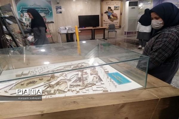 اردوی آموزشی آمادگی دفاعی پایه دهمی‌های ناحیه ۳ شیراز در موزه دفاع مقدس