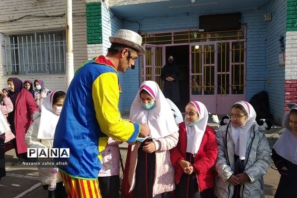 آموزش مصرف بهینه آب در دبستان شهید سجادیان رودهن