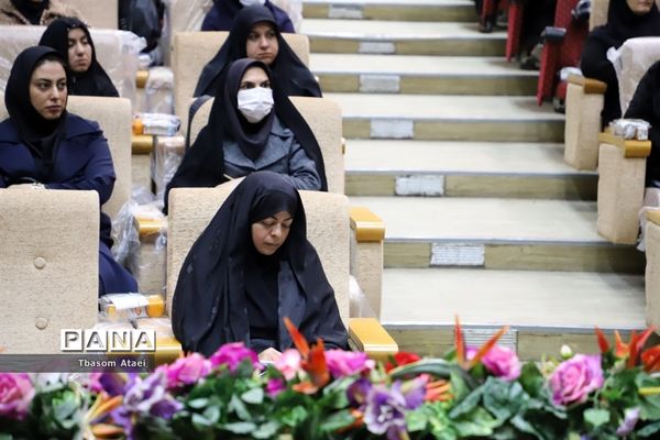 برگزاری همایش موسسان، مدیران و مربیان کودکستان‌های نواحی سه گانه کرمانشاه