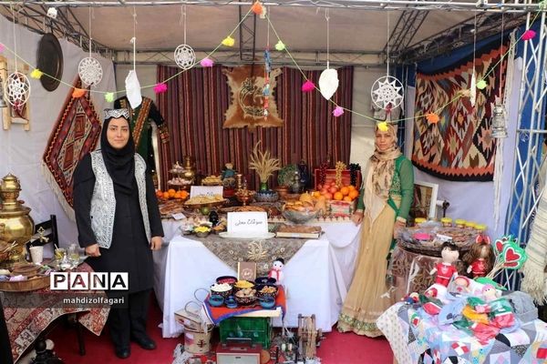 جشنواره ایران‌شناسی آموزشگاه ابتدایی شهید قلنبر ناحیه دو شهرری