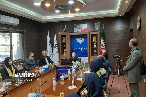 اردوی راهیان پیشرفت ویژه دانش‌آموزان مدارس عشایری شیراز