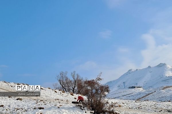 آسمان آبی رودهن ‌