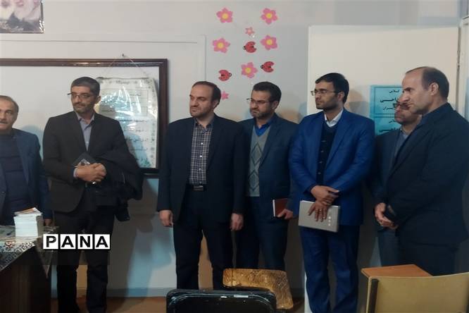 بازدید معاون پرورشی و فرهنگی ادارهکل آموزش و پرورش استان اصفهان از شهرستان گلپایگان