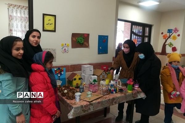 برگزاری نمایشگاه دست سازه‌های دانش‌آموزی در مدارس رودهن