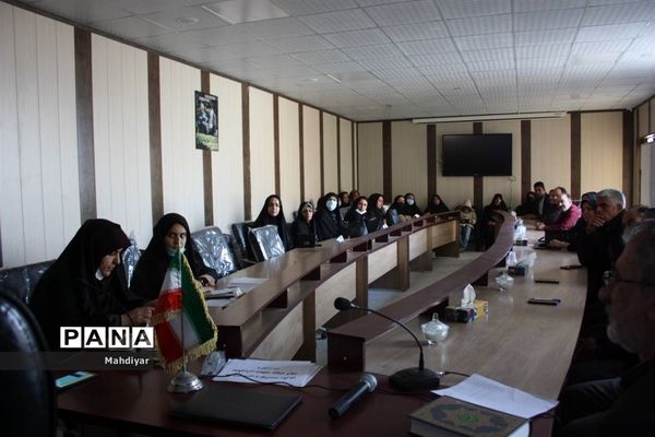 جلسه انتخابات انجمن اولیا در آموزش و پرورش بخش جوادآباد