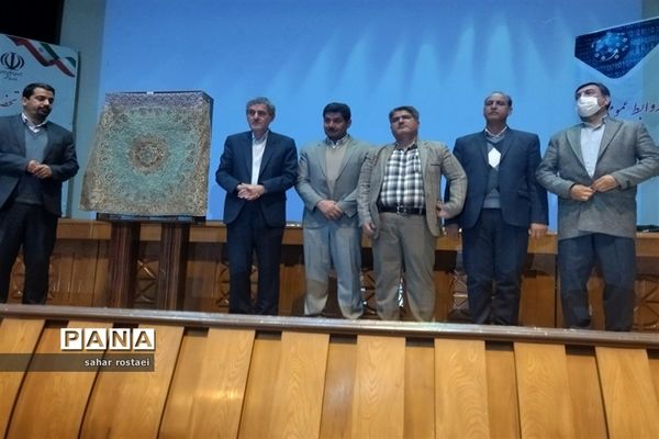 برگزاری همایش تخصصی مدیریت نوین روابط عمومی در استانداری فارس