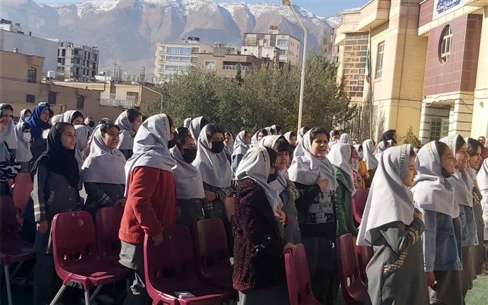 برگزاری مراسم بزرگداشت روز حمل و نقل در آموزش و پرورش شیراز/ فیلم
