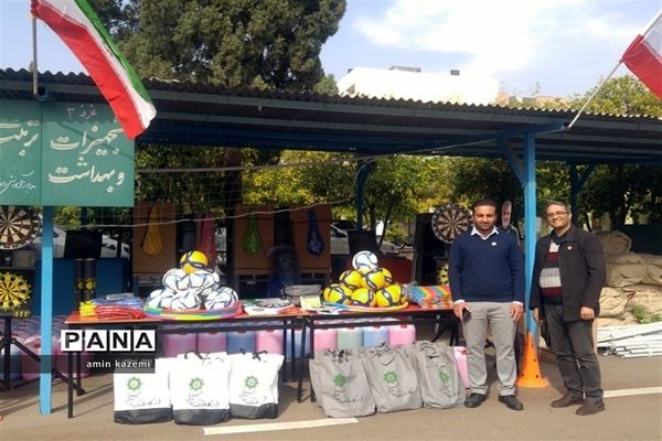 ارسال تجهیزات به مدارس عشایری فارس