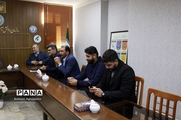 حضور مدیر و معاونان آموزش و پرورش ناحیه 2 زنجان در سازمان دانش‌آموزی استان