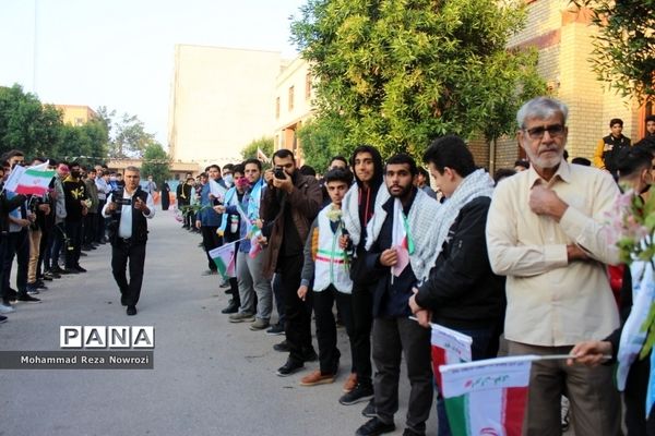 استقبال از شهید گمنام در مدرسه شاهد  شهید مطهری بوشهر