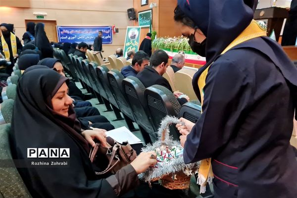 برگزاری همایش دختران حاج قاسم در ناحیه یک شیراز