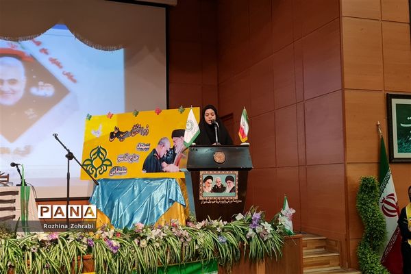 برگزاری همایش دختران حاج قاسم در ناحیه یک شیراز