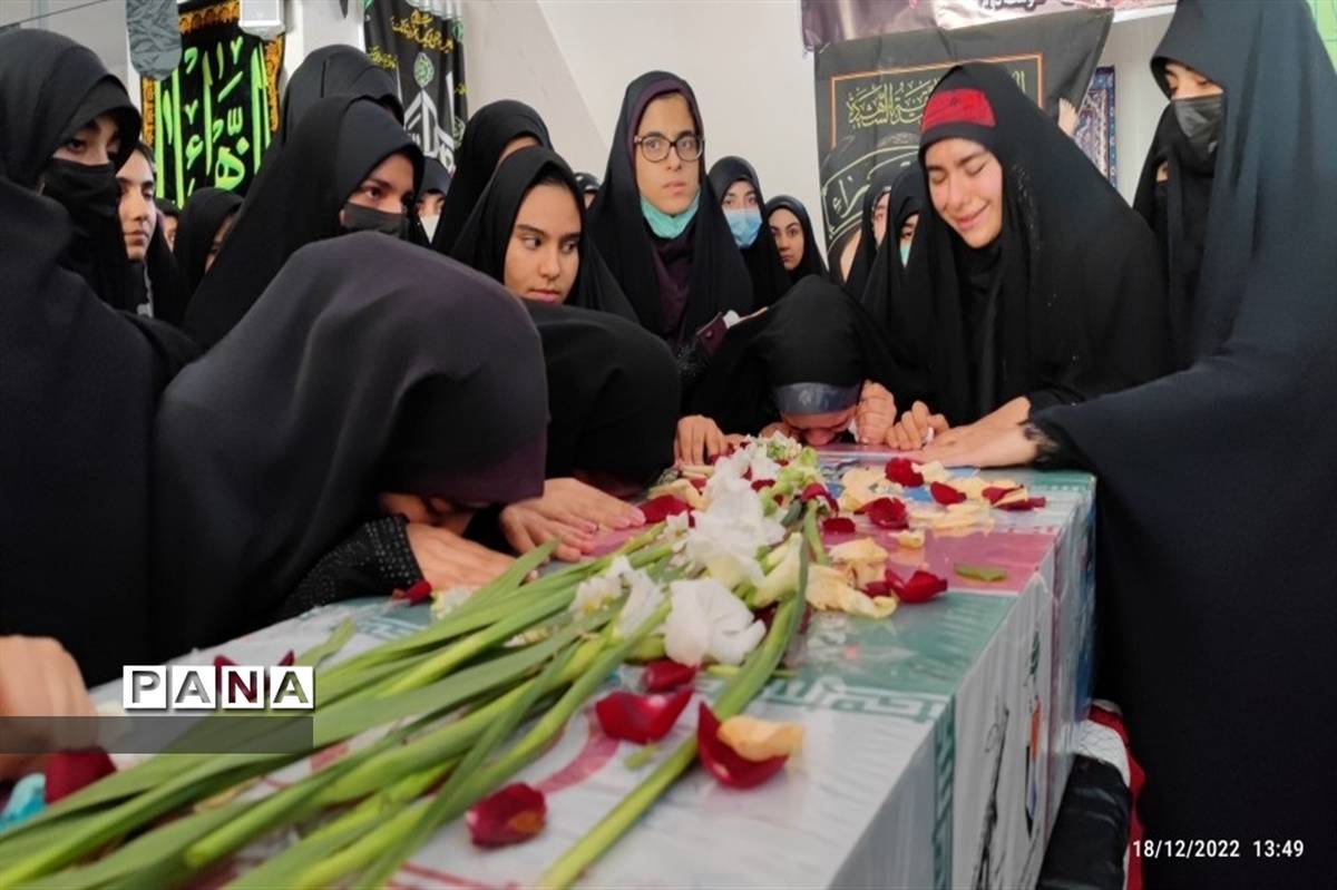 برگزاری همایش دختران زهرایی در ناحیه2 شیراز