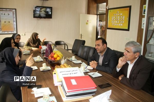 بازدید نمایندگان اداره کل آموزش پرورش از اجرای طرح جهش در مدارس شهرستان بهبهان