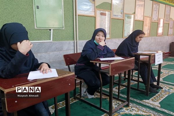 مسابقات قرآن ، نماز و عترت در دبیرستان دخترانه آزادگان
