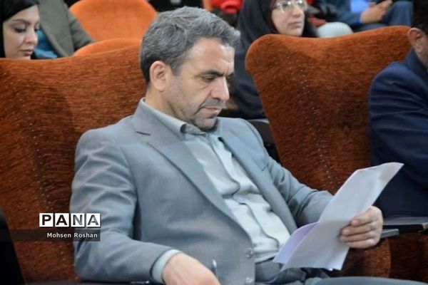 نشست شورای هماهنگی مدارس و مراکز غیر‌دولتی استان بوشهر با حضور معاون وزیر