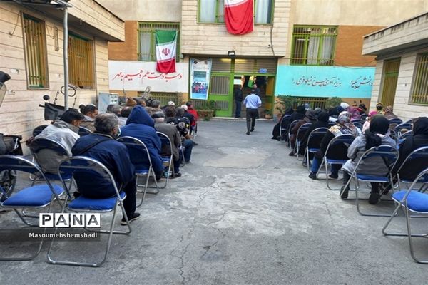 میز خدمت در محله هرندی منطقه12
