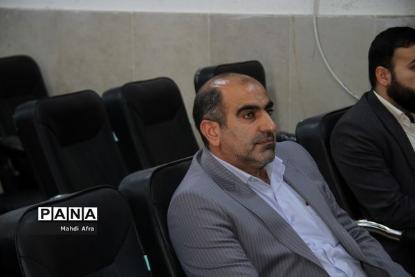 برگزاری دوره آموزشی قوانین، آئین نامه ها و مقررات تخلفات اداری ویژه مدیران مدارس بهبهان